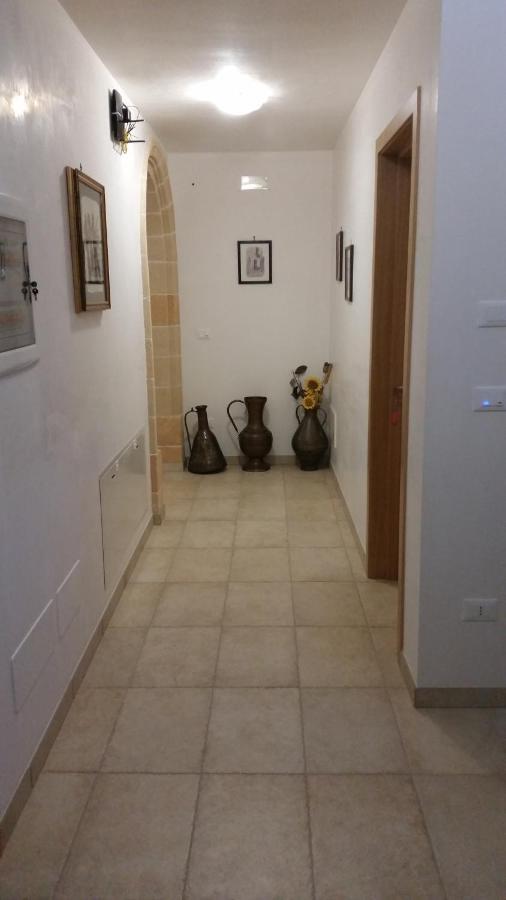 Casa Turistica Le Servite Manduria Esterno foto